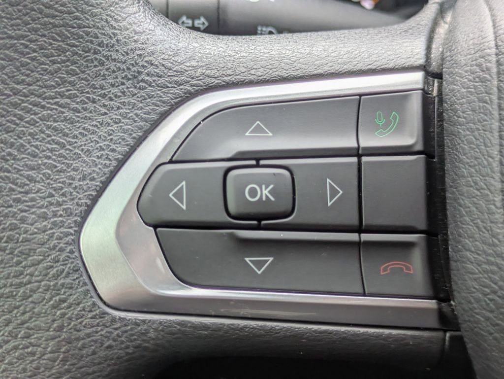 Used 2024 White Jeep Sport image 25