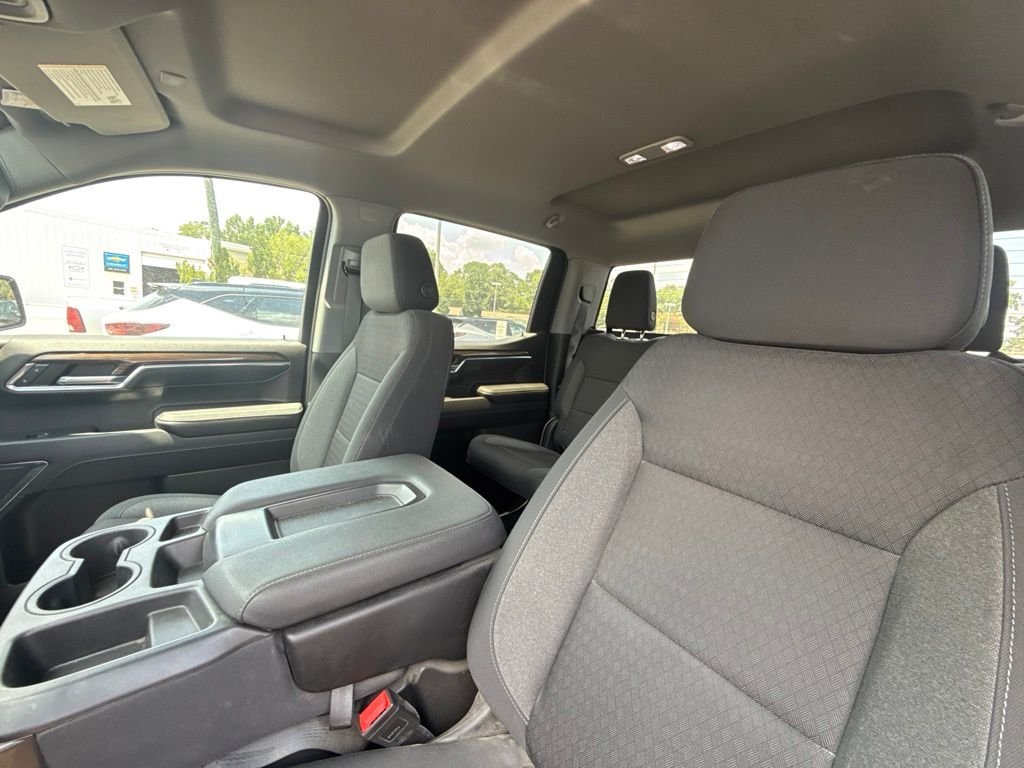 Used 2023 Black Chevrolet LT image 7
