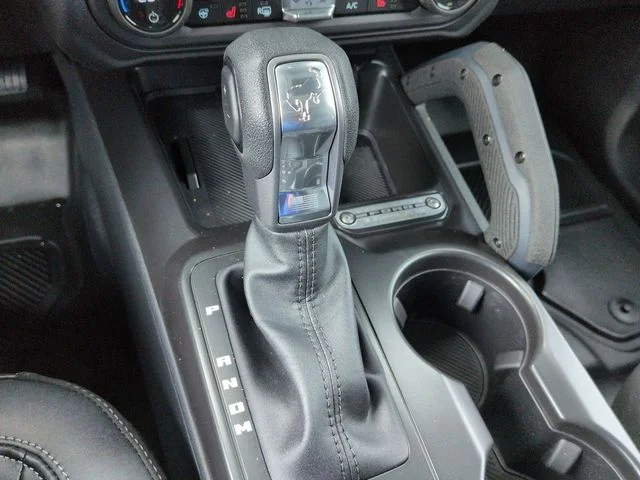 New 2026 Desert Sand Ford Badlands® image 19