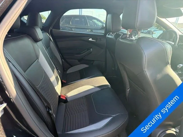 Used 2015 Tuxedo Black Ford ST image 15