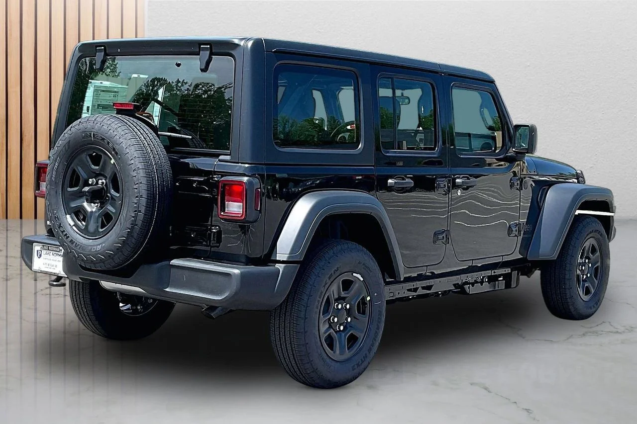 New 2026 Black Clear-Coat Exterior Paint Jeep Sport image 9