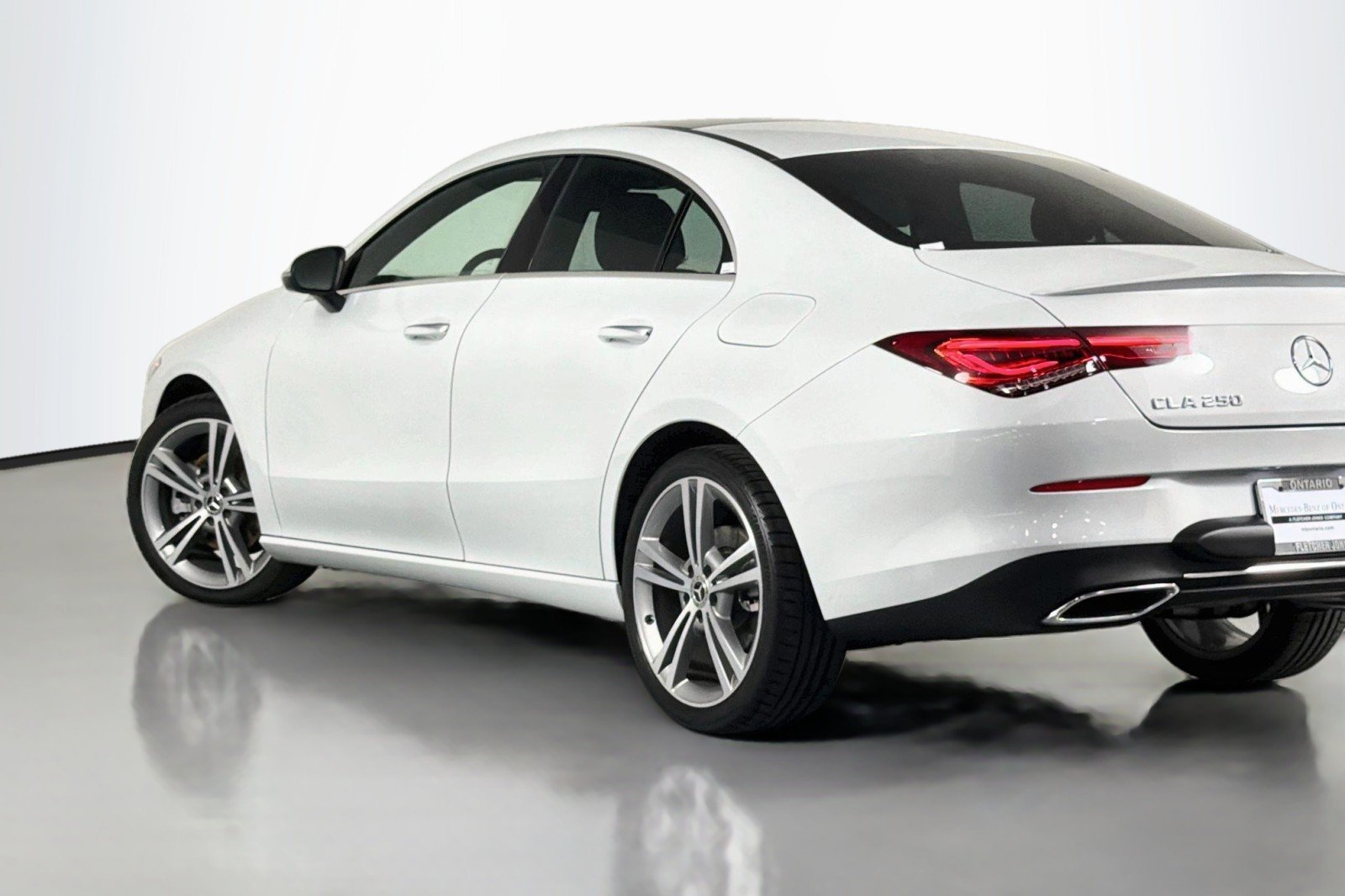 Certified Used 2022 Digital White Metallic Mercedes-Benz 250 image 15