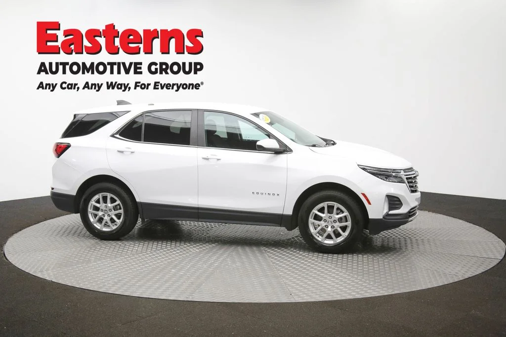 Used 2022 White Chevrolet LT image 45