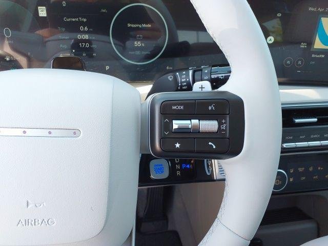 New 2026 Silver Hyundai Blue SEL Premium image 24