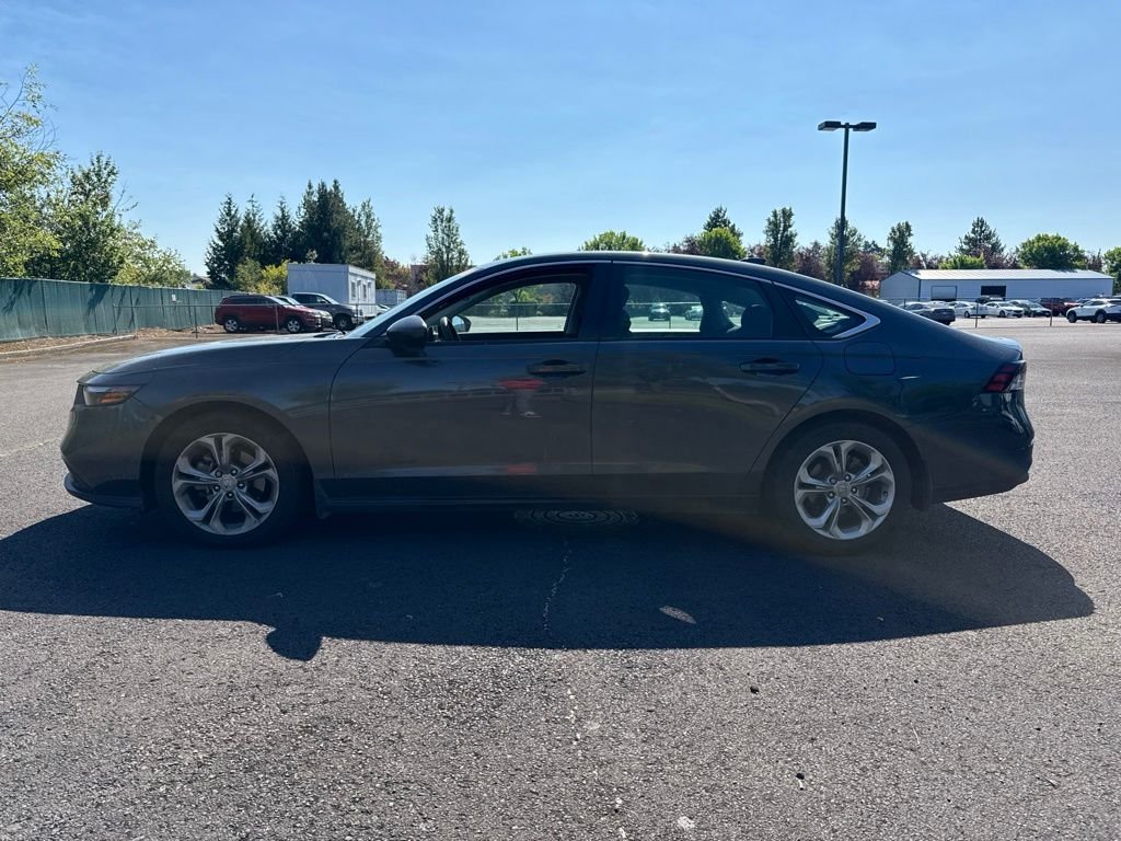 Used 2023 Canyon River Blue Metallic Honda LX image 4
