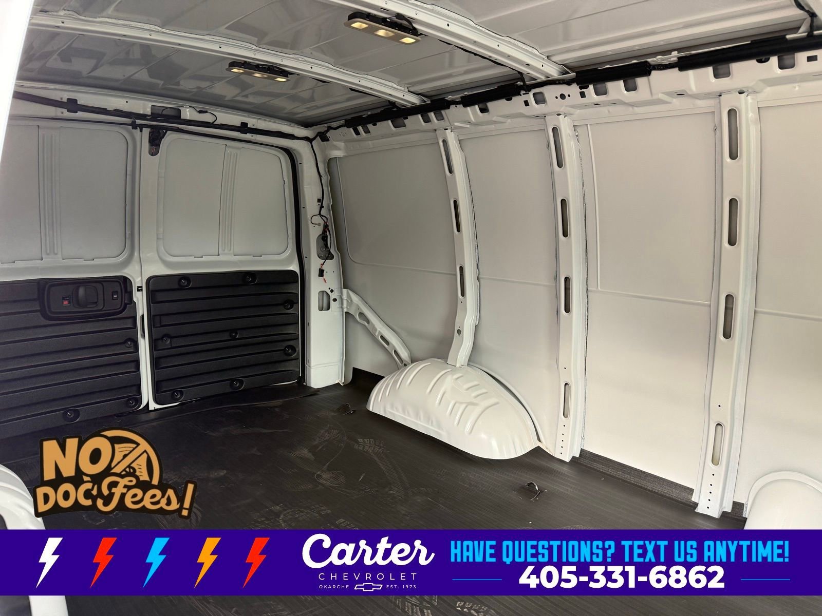 2025 Chevrolet Express Cargo Work Van - Photo 25