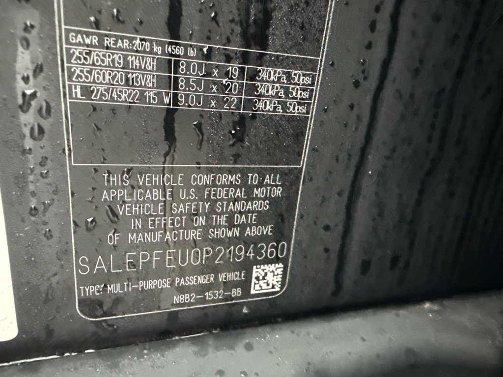 Used 2023 Black Land Rover SE image 10