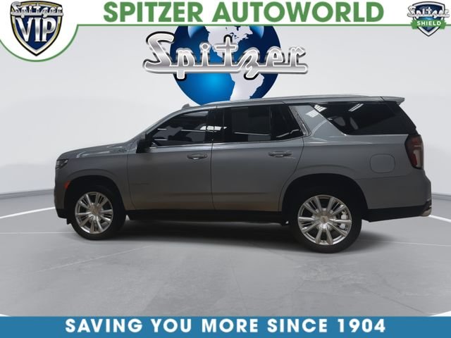 Used 2024 Gray Chevrolet High Country image 7