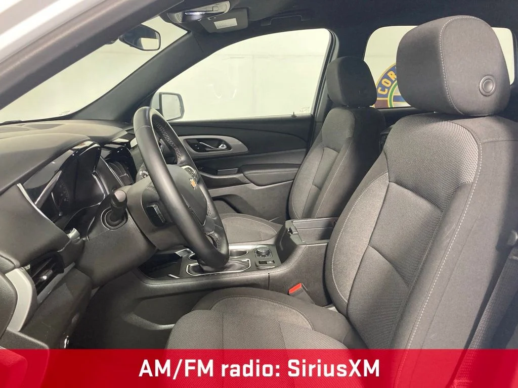 Used 2023 White Chevrolet LT image 9