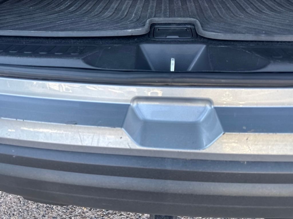 Used 2019 Gray Honda Elite image 21