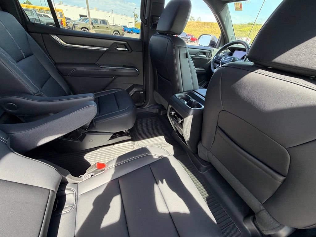 Used 2026 Summit White GMC Elevation image 45