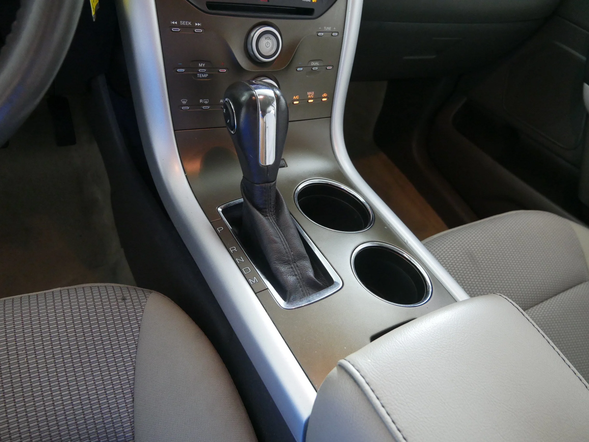 Used 2011 Kona Blue Metallic Ford SEL image 24