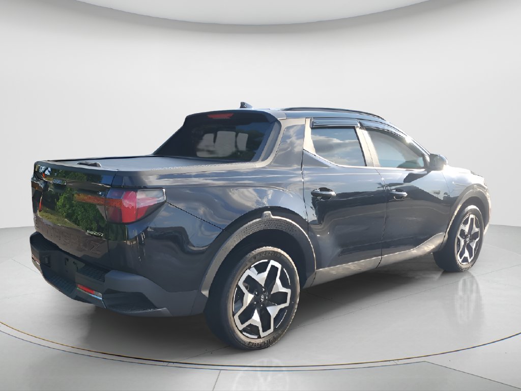 Used 2023 Black Hyundai Limited image 5