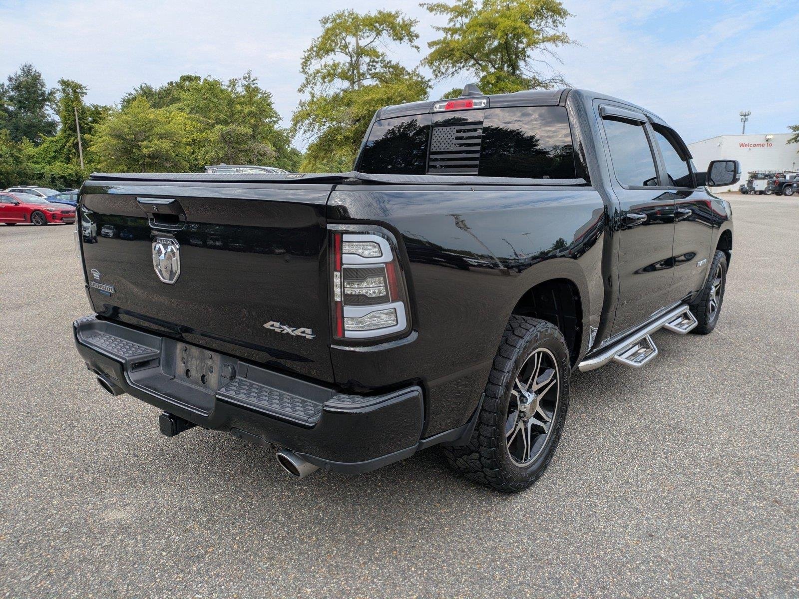 Used 2019 Diamond Black Crystal Pearlcoat Ram Big Horn/Lone Star image 4