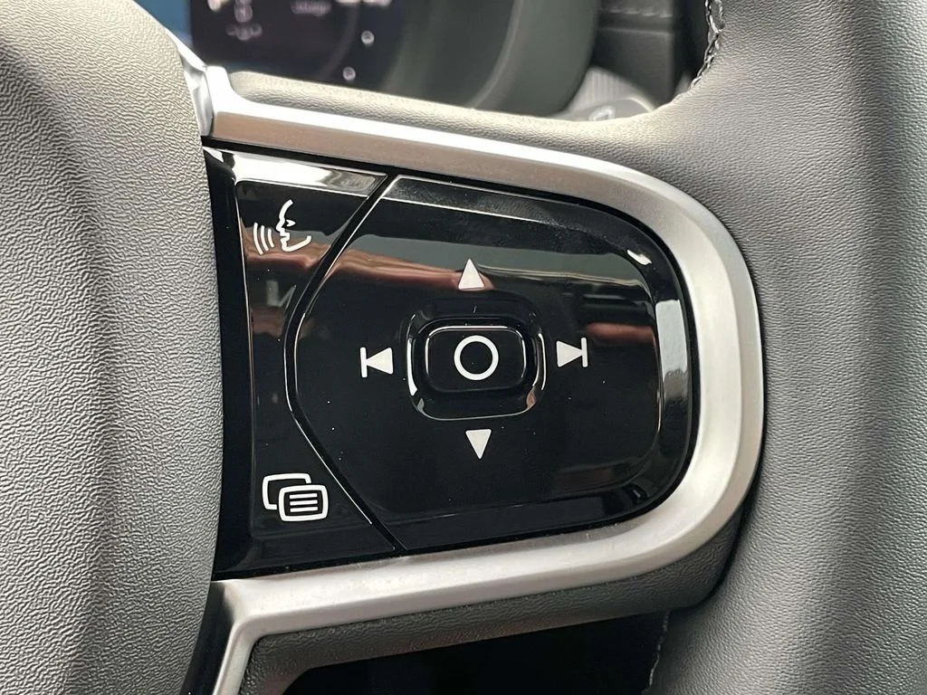 New 2026 Vapour Grey Volvo Ultra image 11