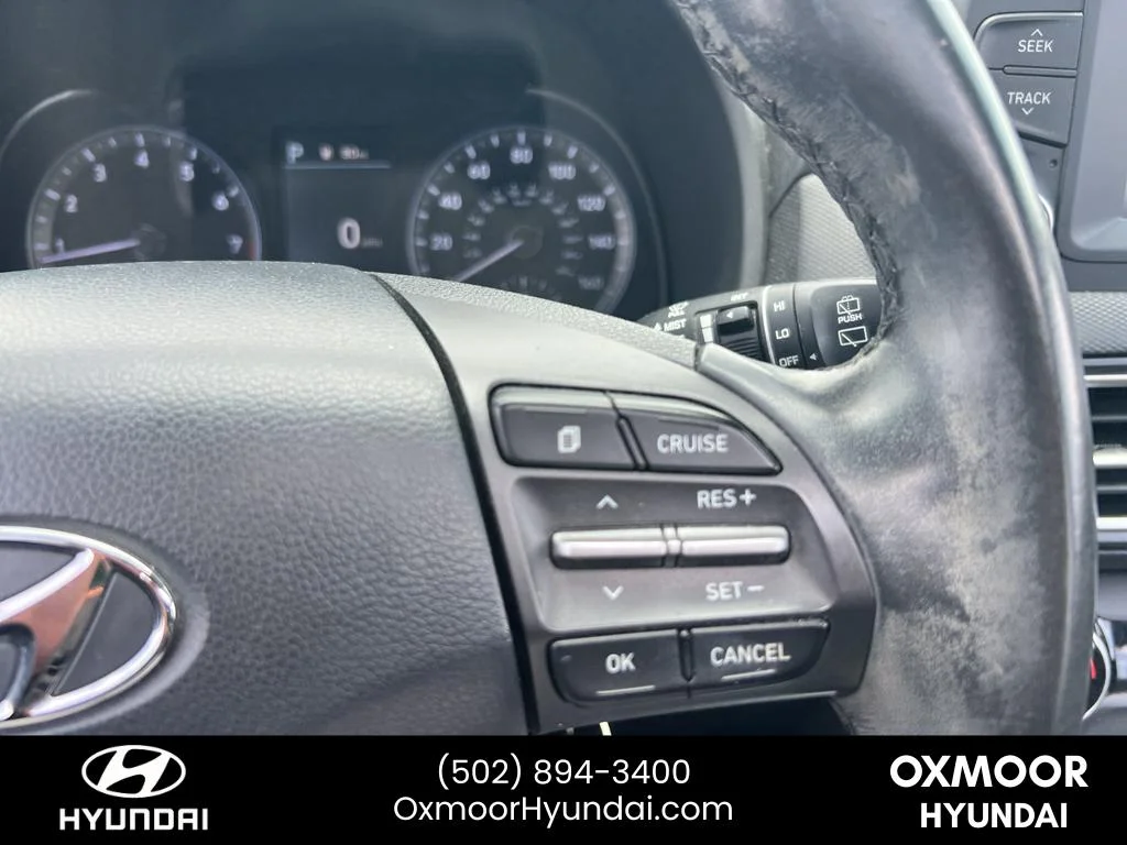 Used 2021 Ultra Black Hyundai Limited image 6
