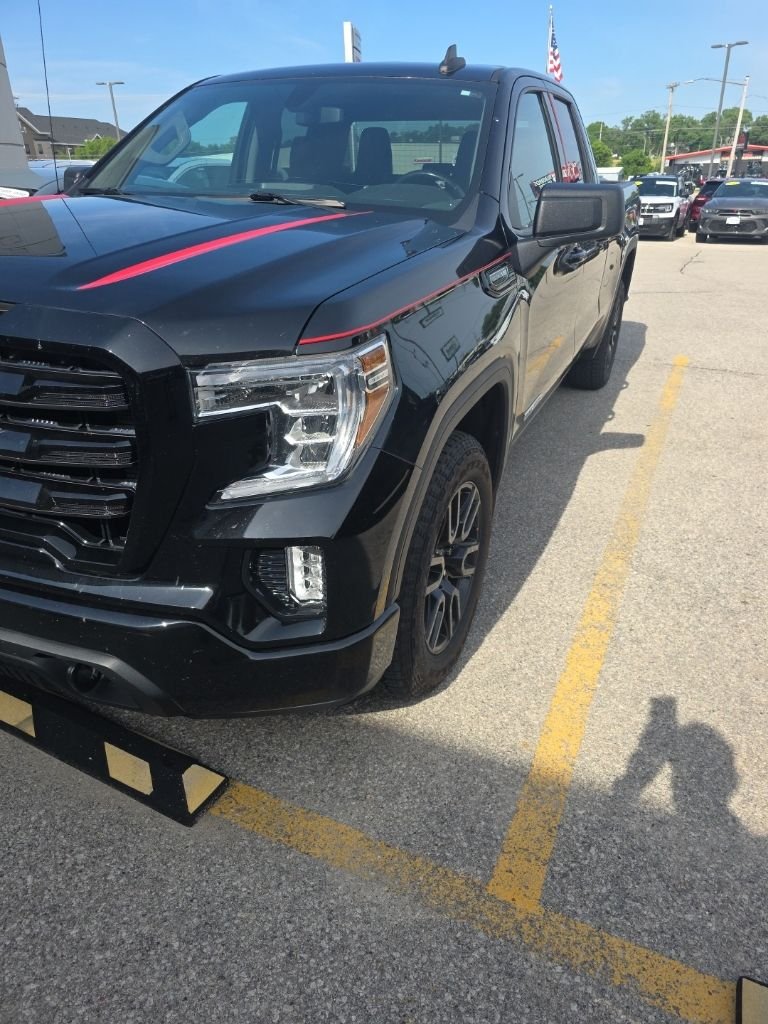 Used 2020 Black GMC Elevation image 5