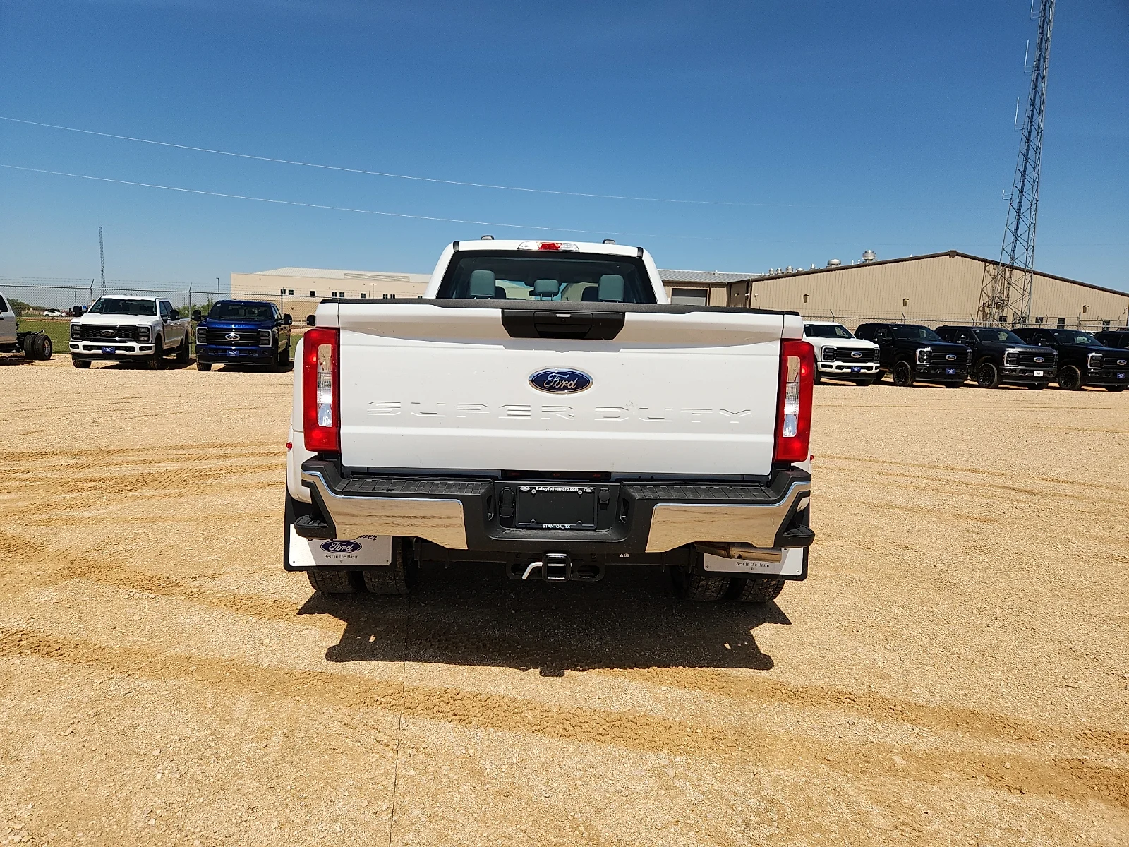 New 2026 Oxford White Ford F-450® XL image 6