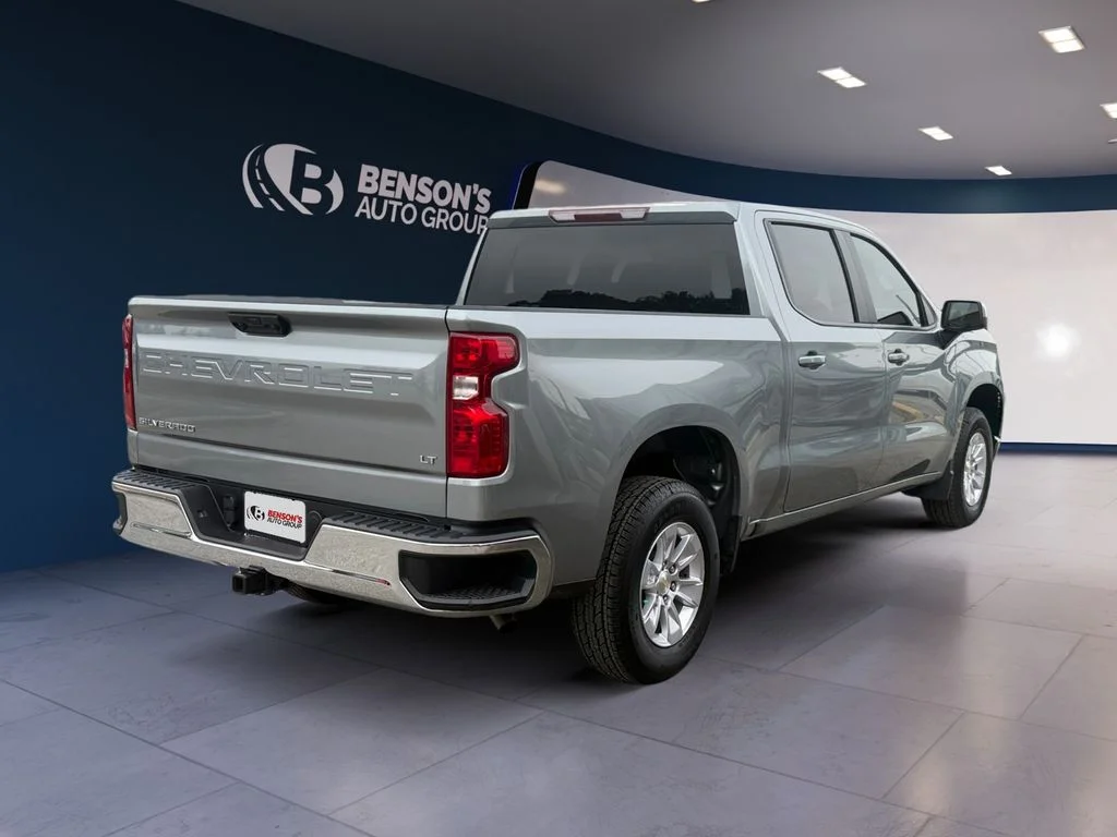 Used 2026 Gray Chevrolet LT image 5