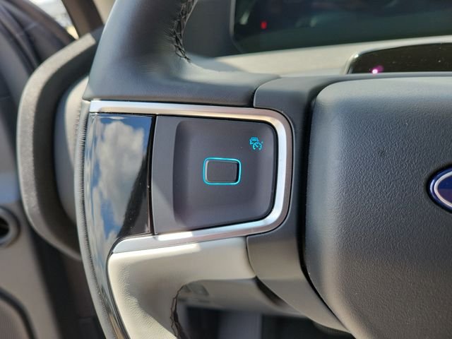Certified Used 2025 Agate Black Metallic Ford Platinum image 15