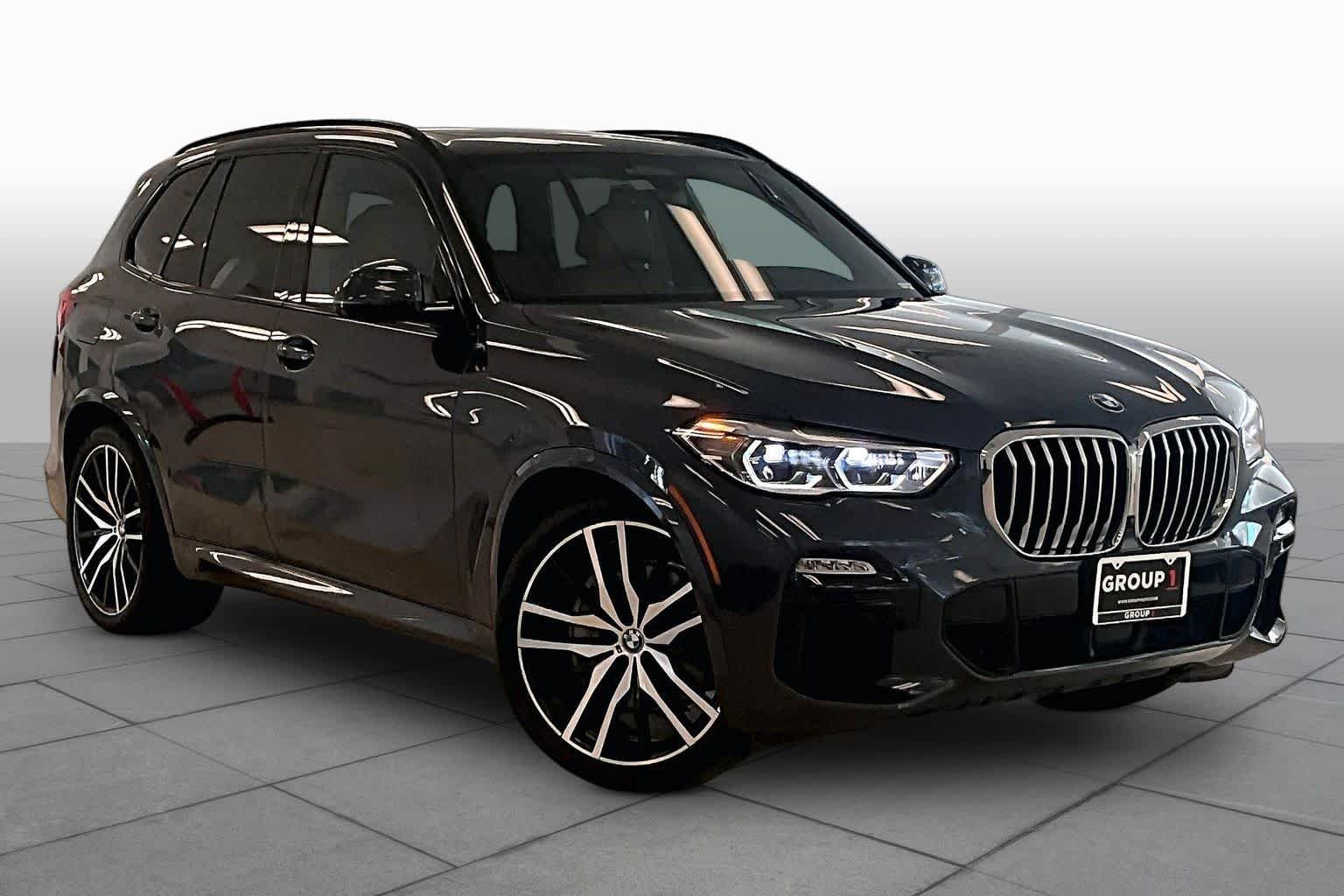 Used 2019 Arctic Gray Metallic BMW xDrive50i image 2