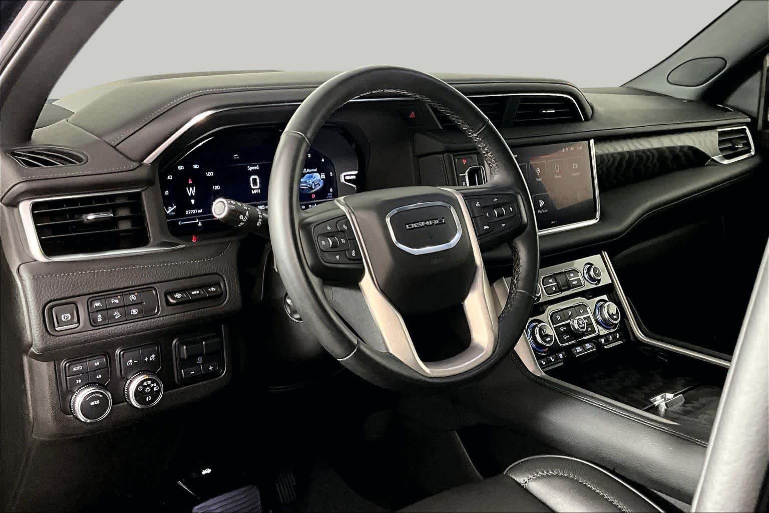 Used 2024 Onyx Black GMC Denali image 16