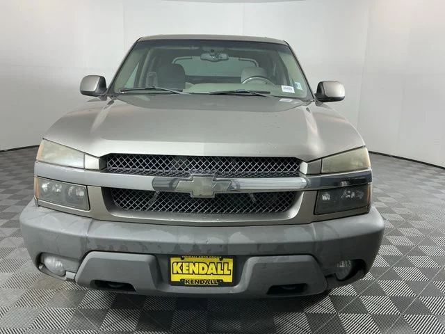 Used 2002 Chevrolet Avalanche Base with VIN 3GNEC13T32G141840 for sale in Marysville, WA