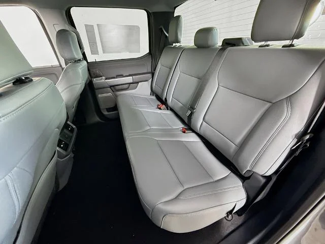 2025 Ford F-150 Lightning Flash - Photo 61