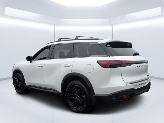 New 2026 RADIANT WHITE INFINITI Sport AWD image 5
