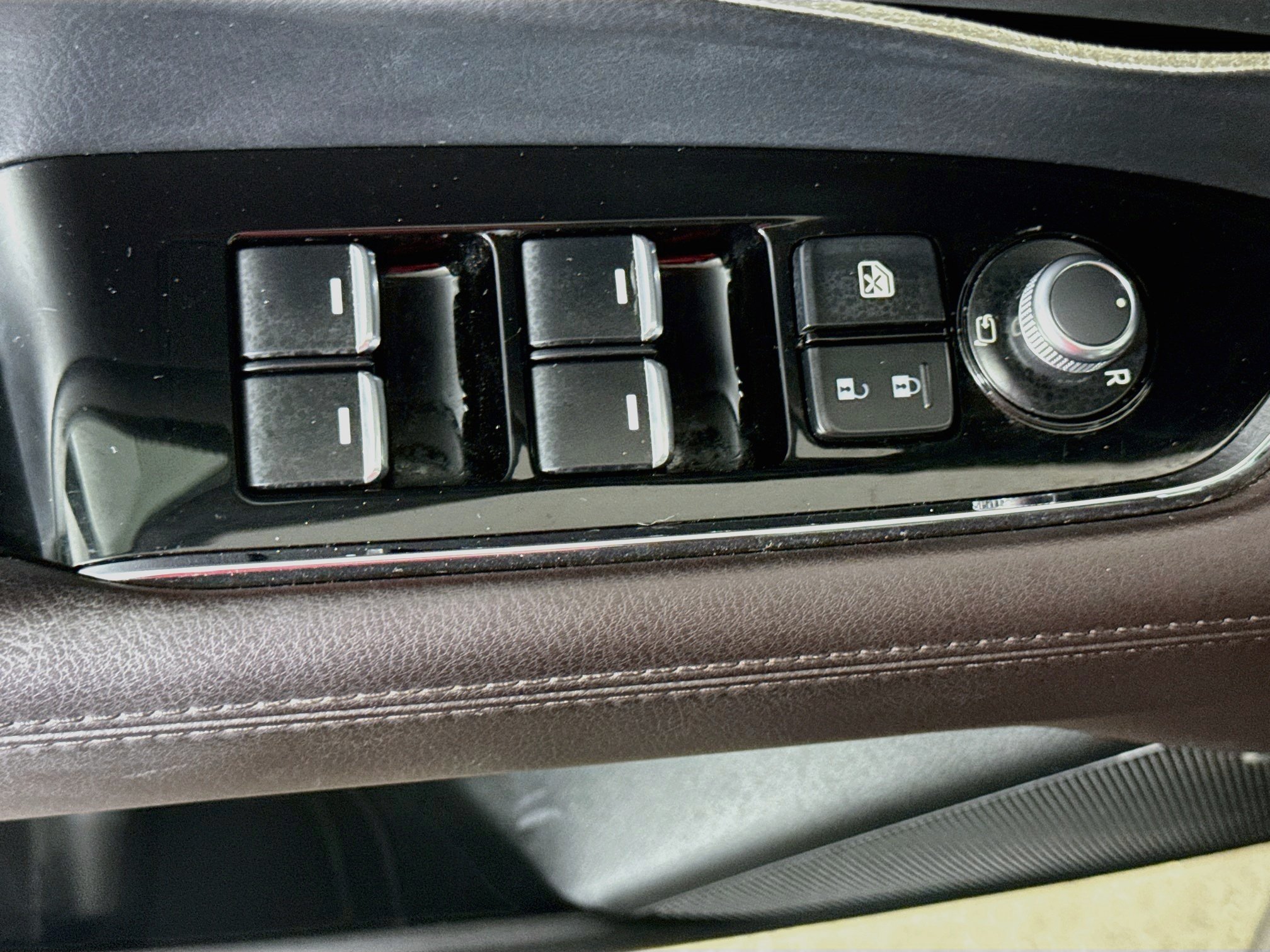 Used 2019 Jet Black Mica Mazda Signature image 17