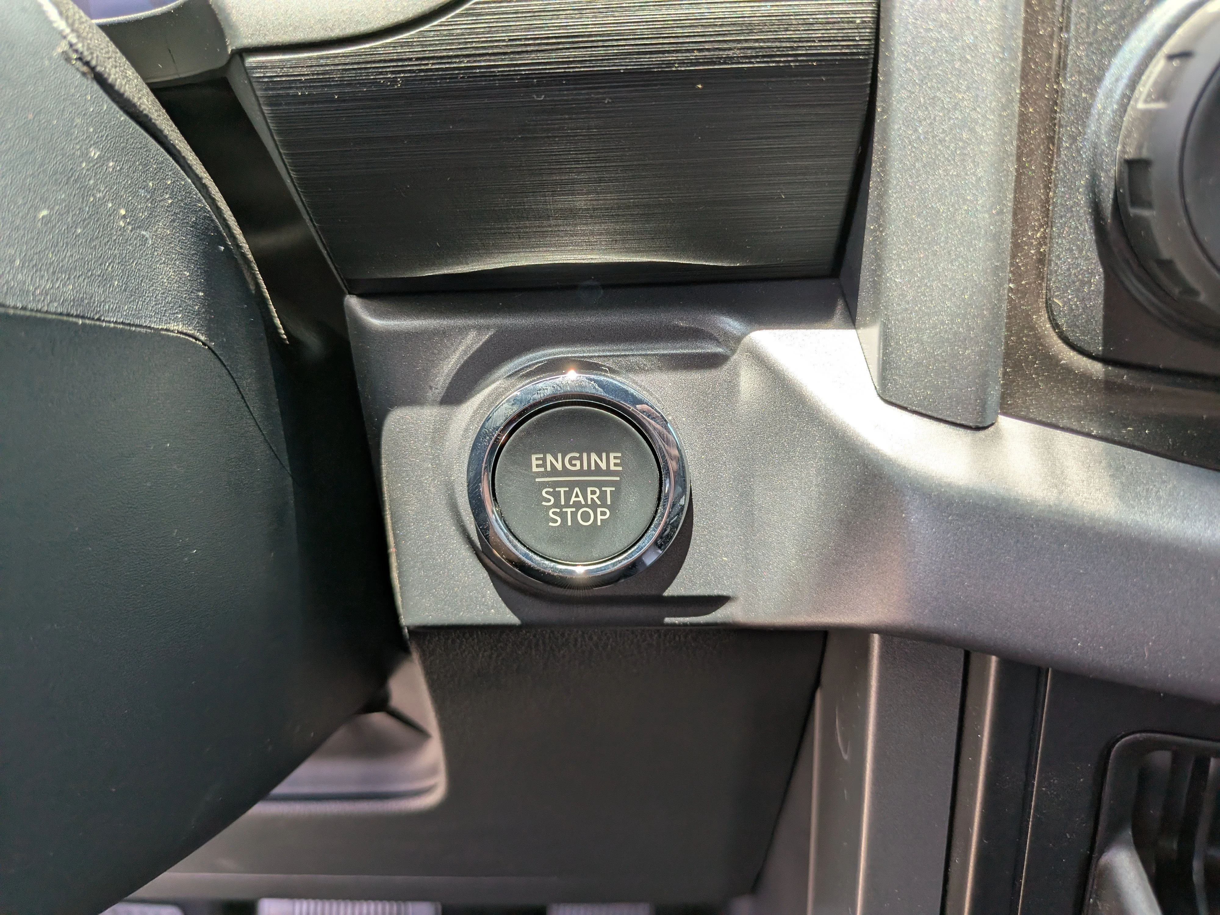 New 2026 Avalanche Ford XLT image 25