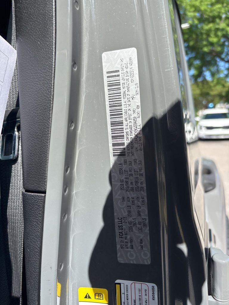 Used 2019 Gray Jeep Unlimited Sahara image 20