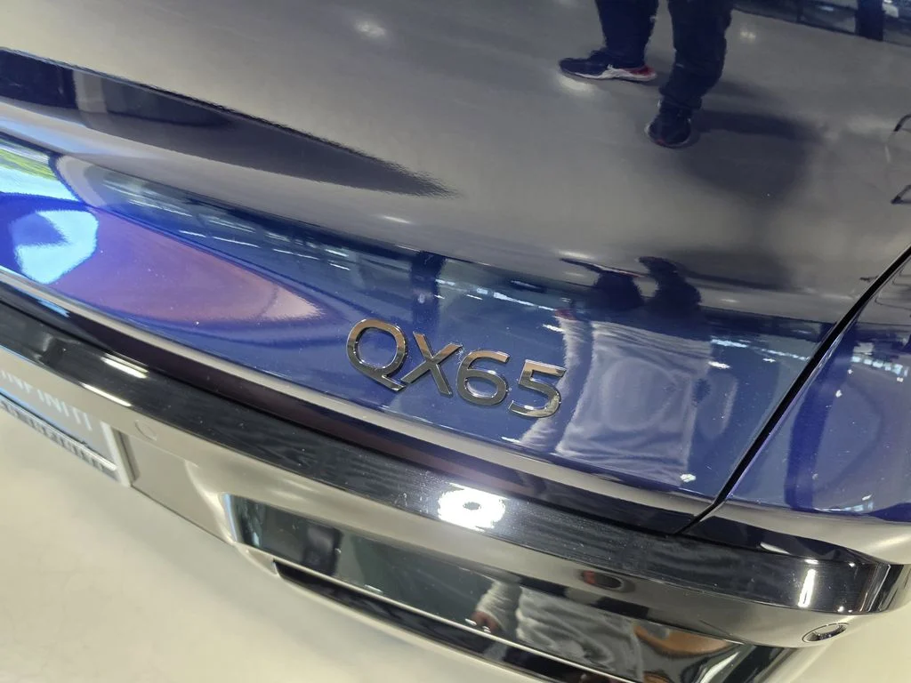 New 2027 Blue INFINITI AUTOGRAPH image 5