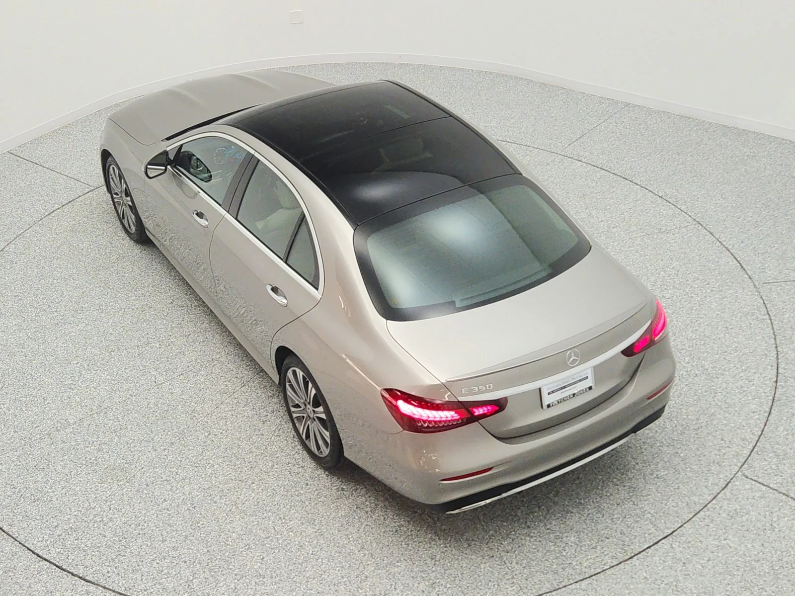 Certified Used 2022 Mojave Silver Metallic Mercedes-Benz E 350 RWD Sedan image 29