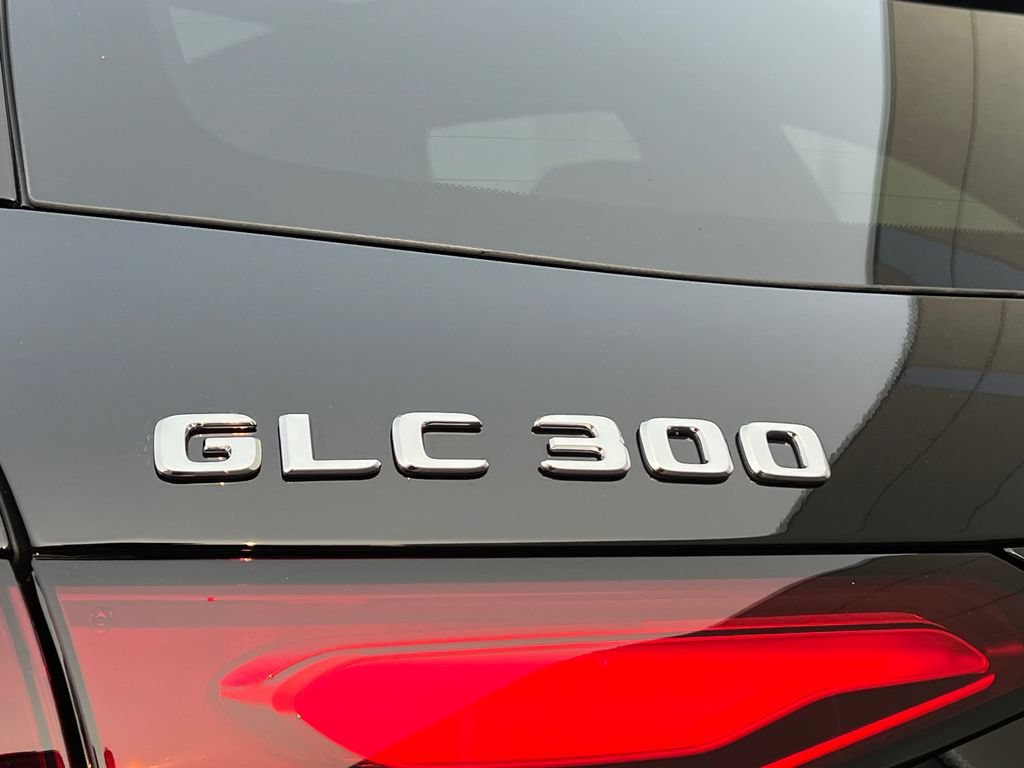 New 2026 Black Mercedes-Benz GLC 300 image 63