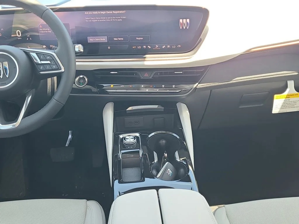 New 2026 Iridescent White Tricoat Buick Avenir image 16
