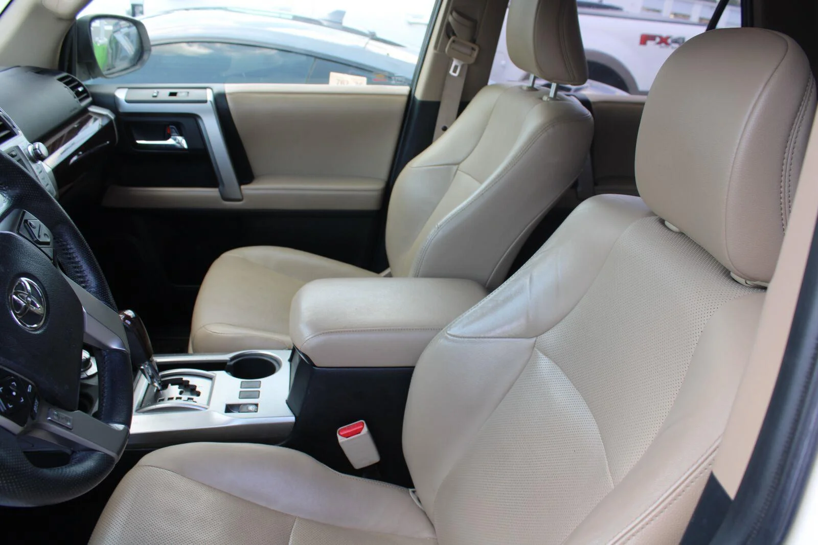 Used 2016 Blizzard Pearl Toyota Limited image 8