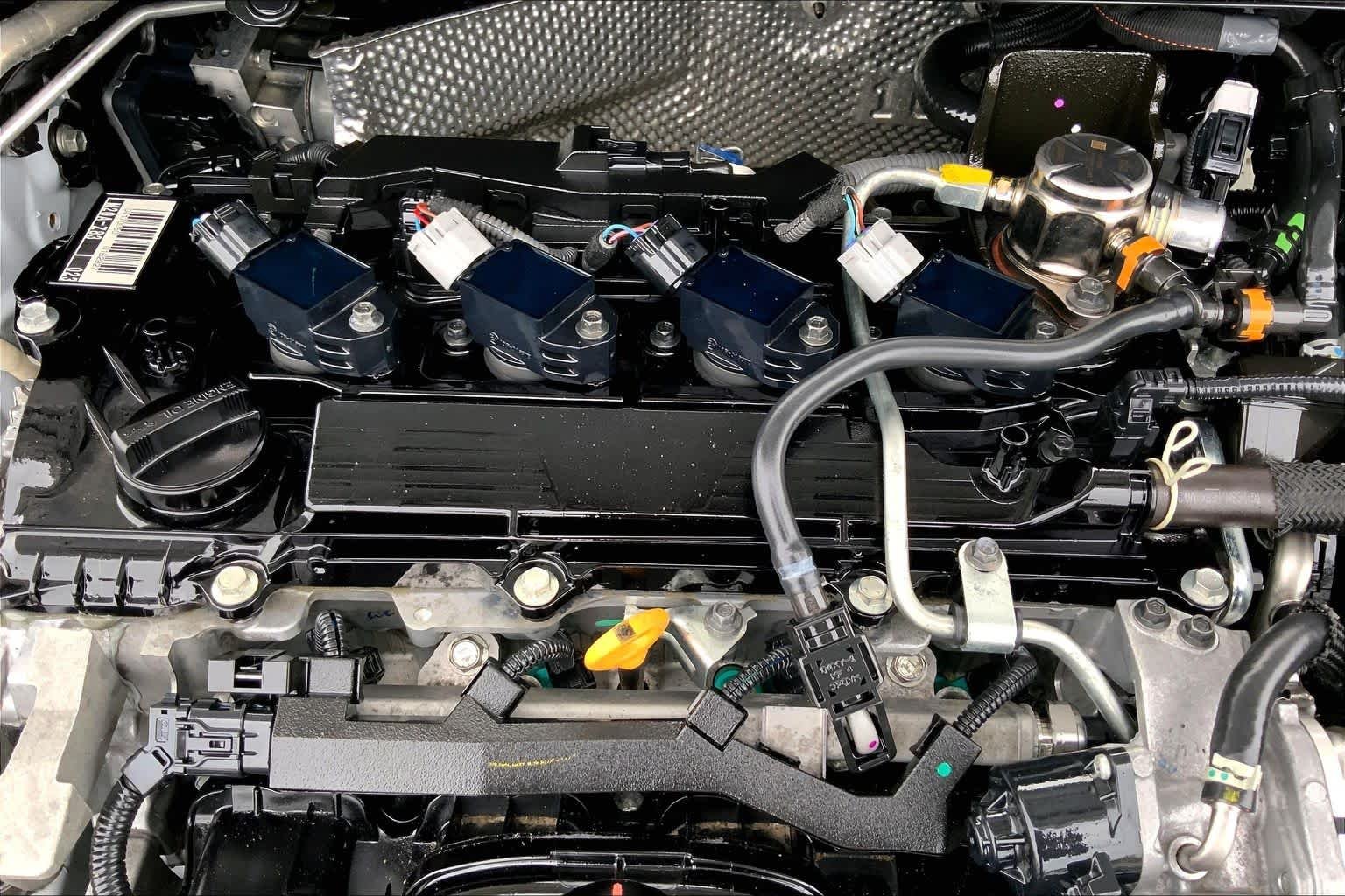 Used 2025 Ice Cap Toyota LE image 32