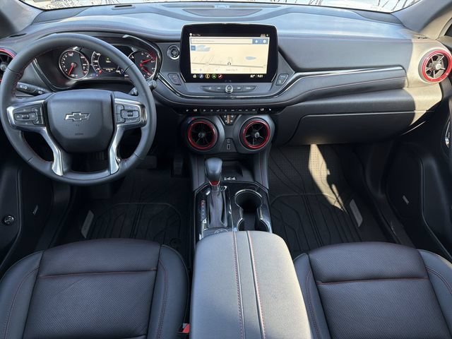 Photo 12
