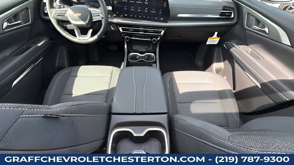 New 2026 Summit White Chevrolet LT image 38