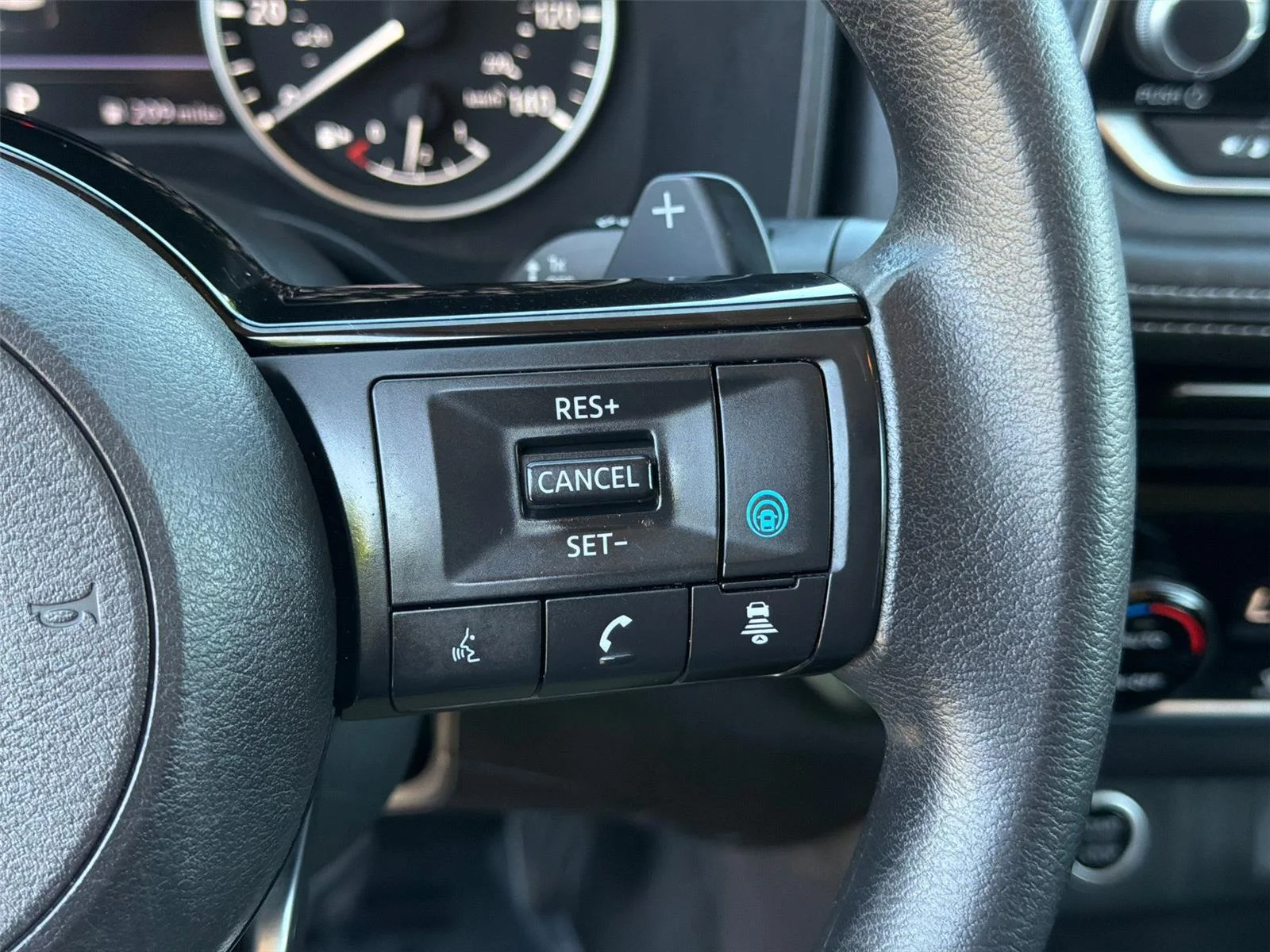 Used 2021 Gun Metallic Nissan SV image 17