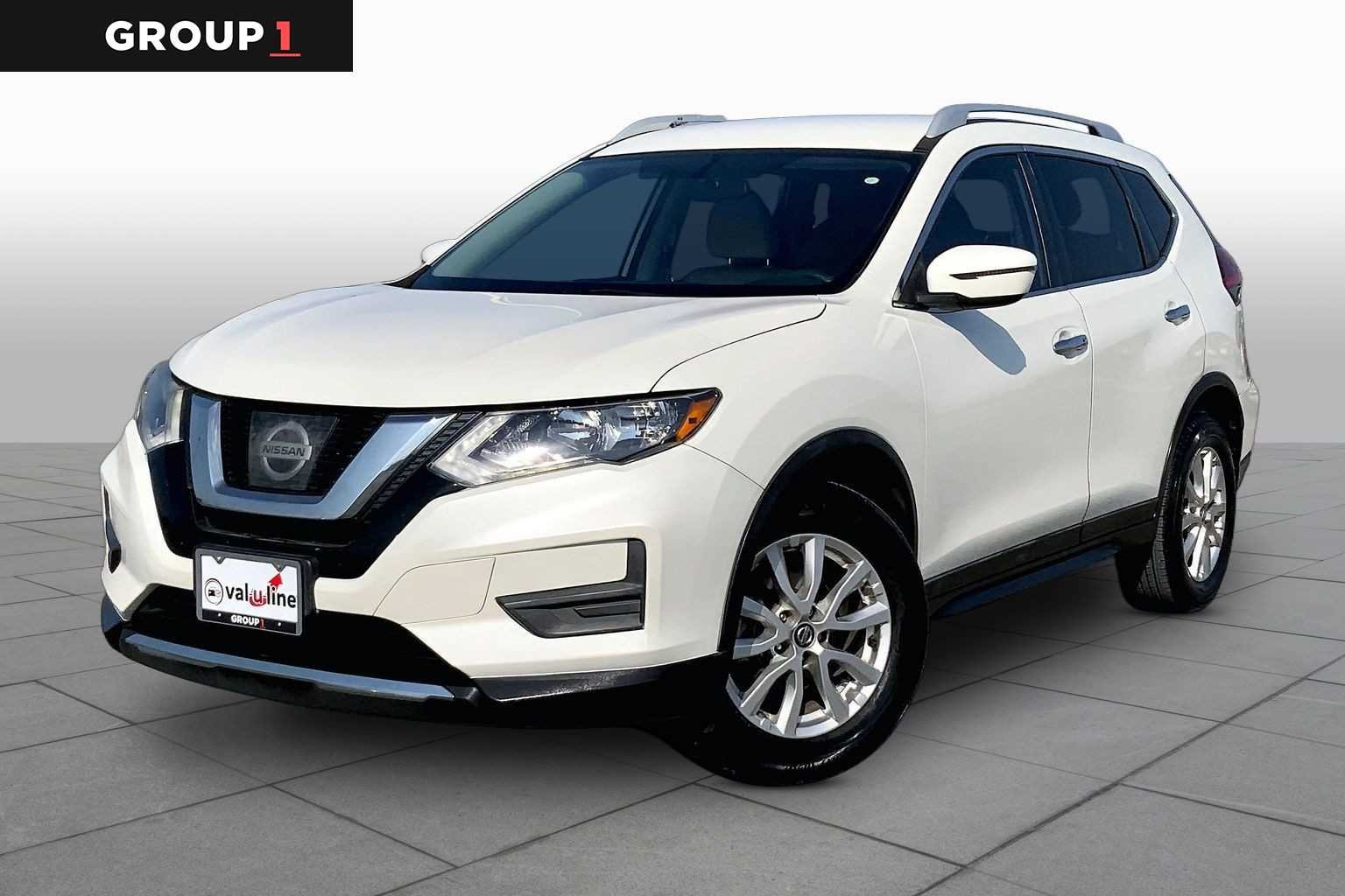 2017 Nissan Rogue SV