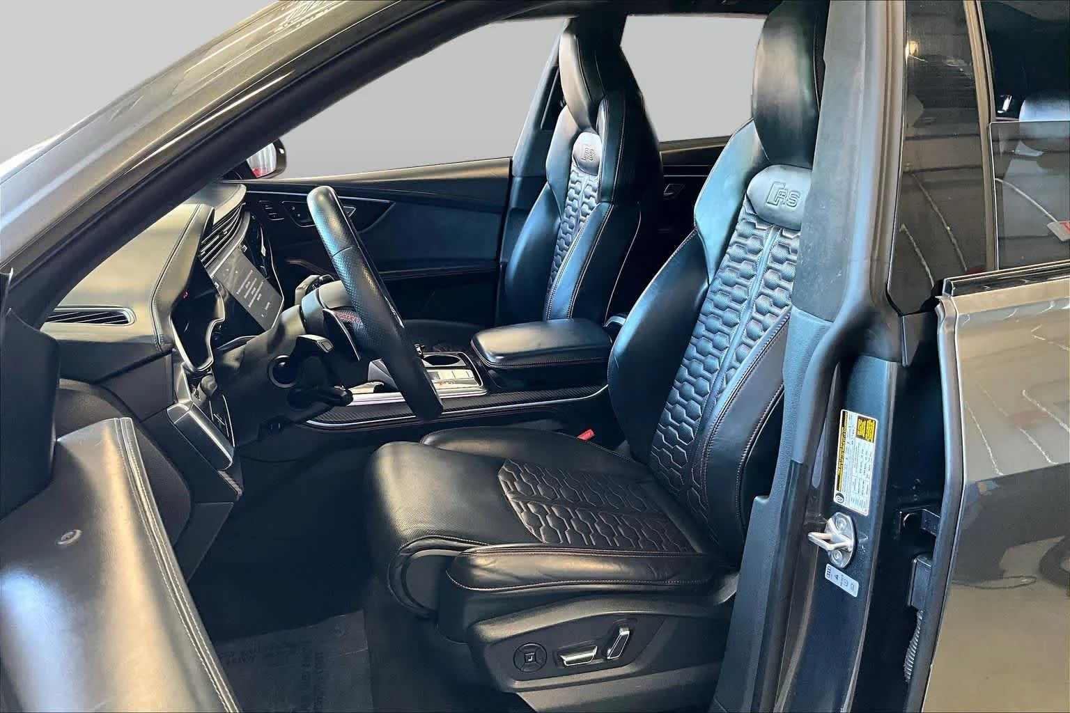 Pre-Owned 2021 Audi RS Q8