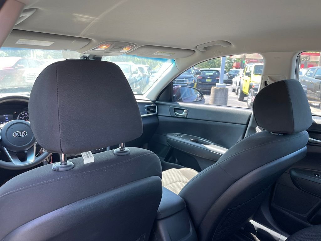 Used 2020 Sangria Kia LX image 12