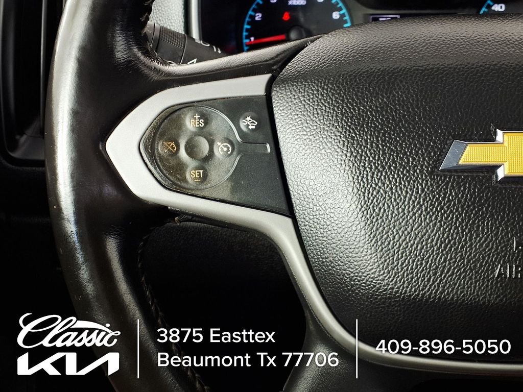 Used 2021 White Chevrolet LT image 18
