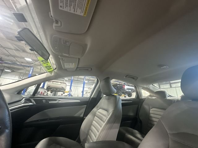 Used 2015 White Ford S image 20