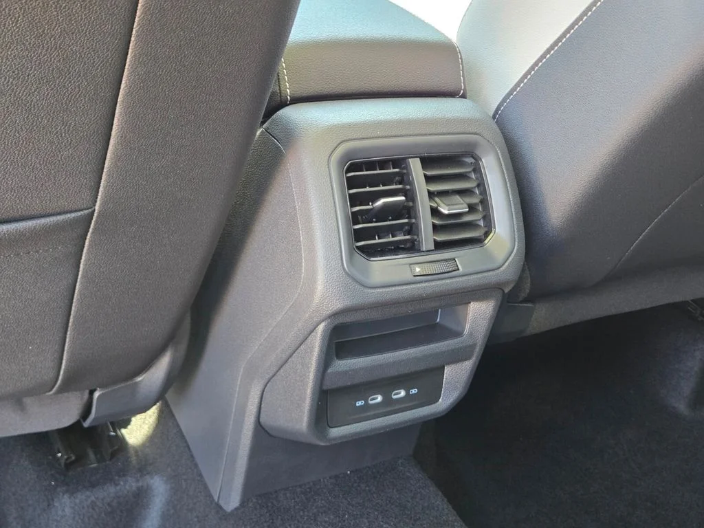 New 2026 Gray Volkswagen 1.5T SE image 8
