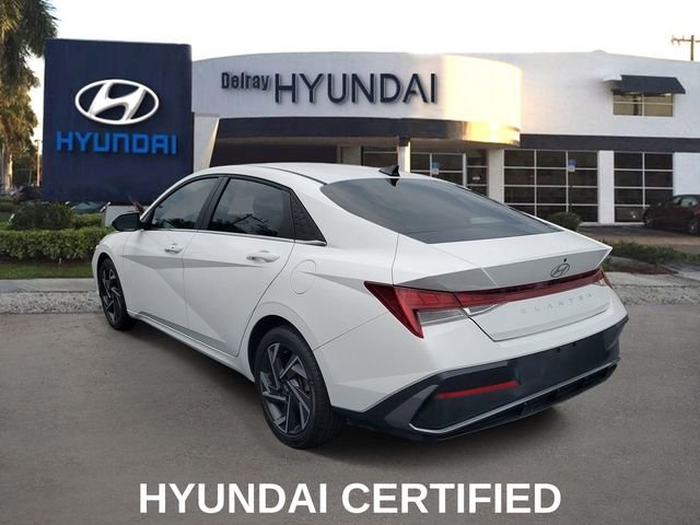 Certified Used 2025 White Hyundai SEL Convenience image 4