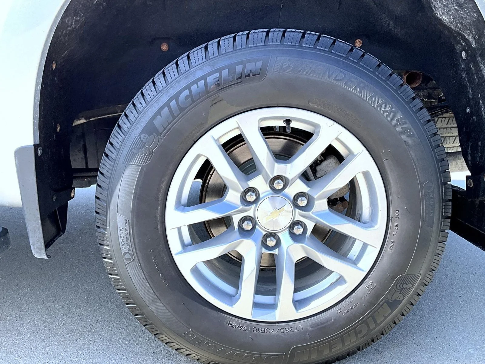 Used 2019 Silver Chevrolet LTZ image 25
