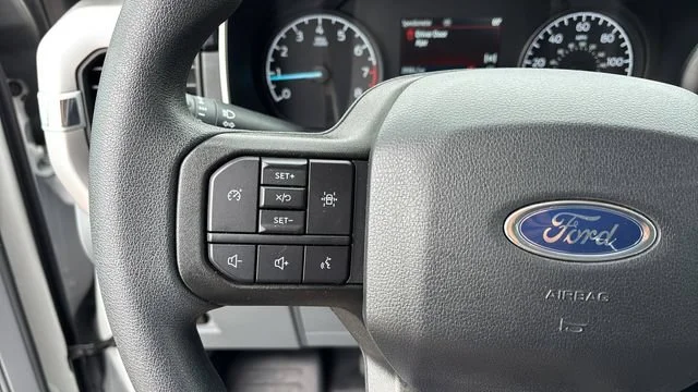 Used 2023 White Ford XL image 24